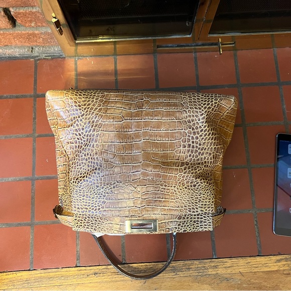 Authentic Fendi Peekaboo bag in good condition - Picture 6 of 7